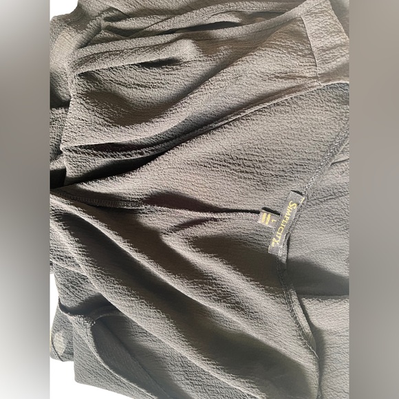 Simplicity Women’s Sleeveless Cardigan. Size L Color Black - Picture 3 of 3